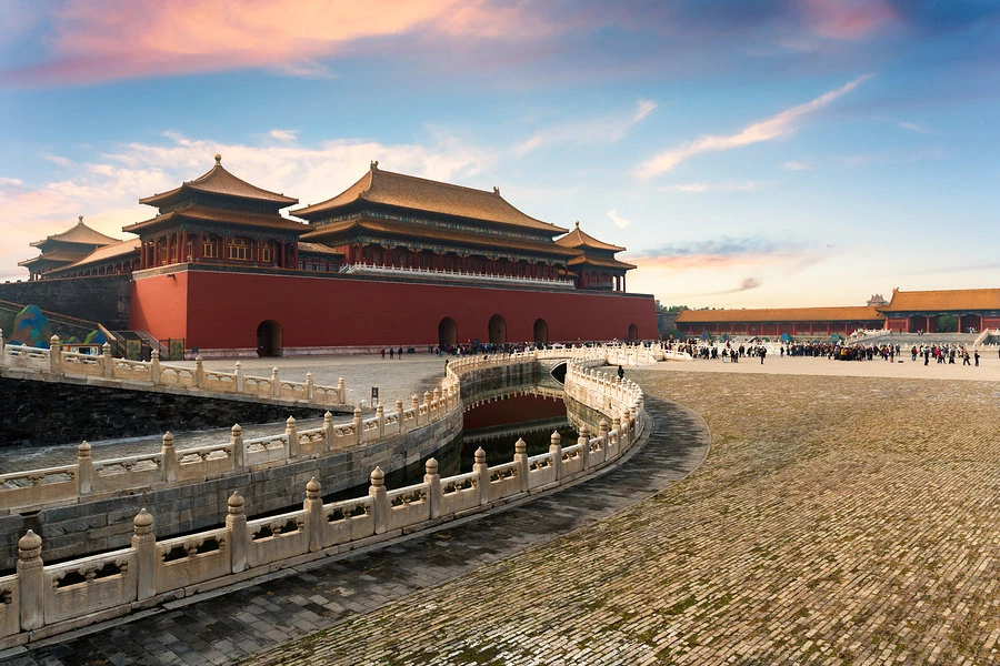 Learn Chinese for advanced learners: Speak Chinese fluently with the intermediate course! – 1