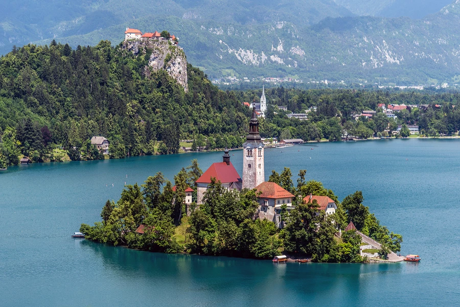 Learn over 2,100 words with this technical vocabulary trainer in Slovene and reach the level of a native speaker C1/C2 – 2